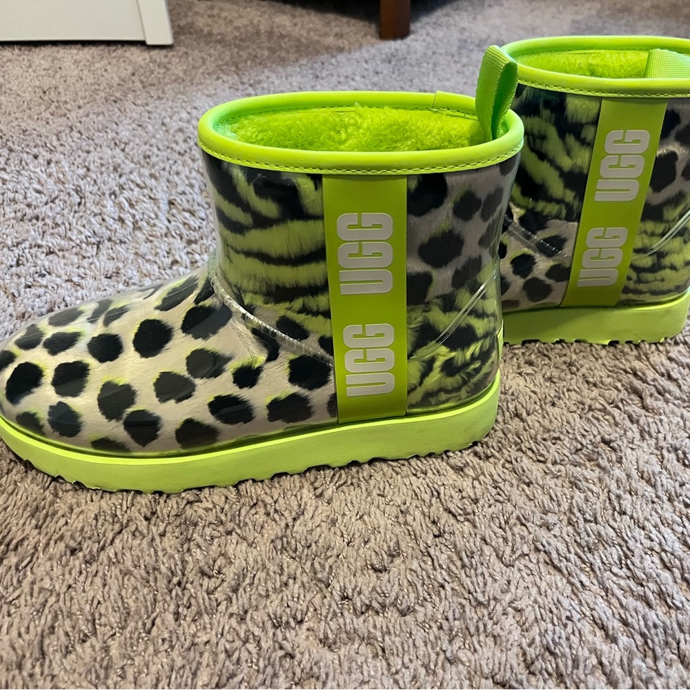 COPY - Like new Lime green, leopard print UGG waterproof boots. Size 8.
